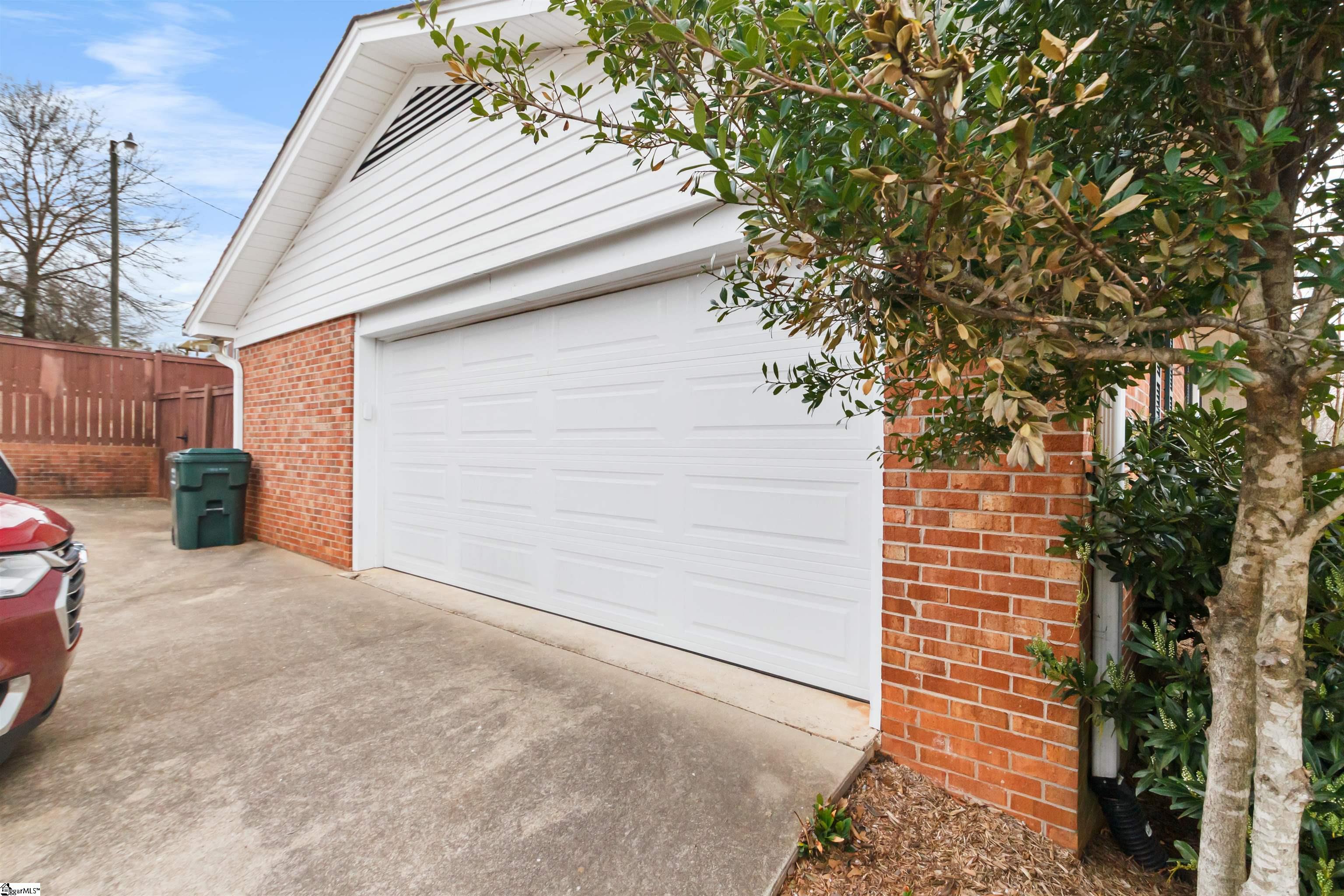 104 Autumn Hill Road