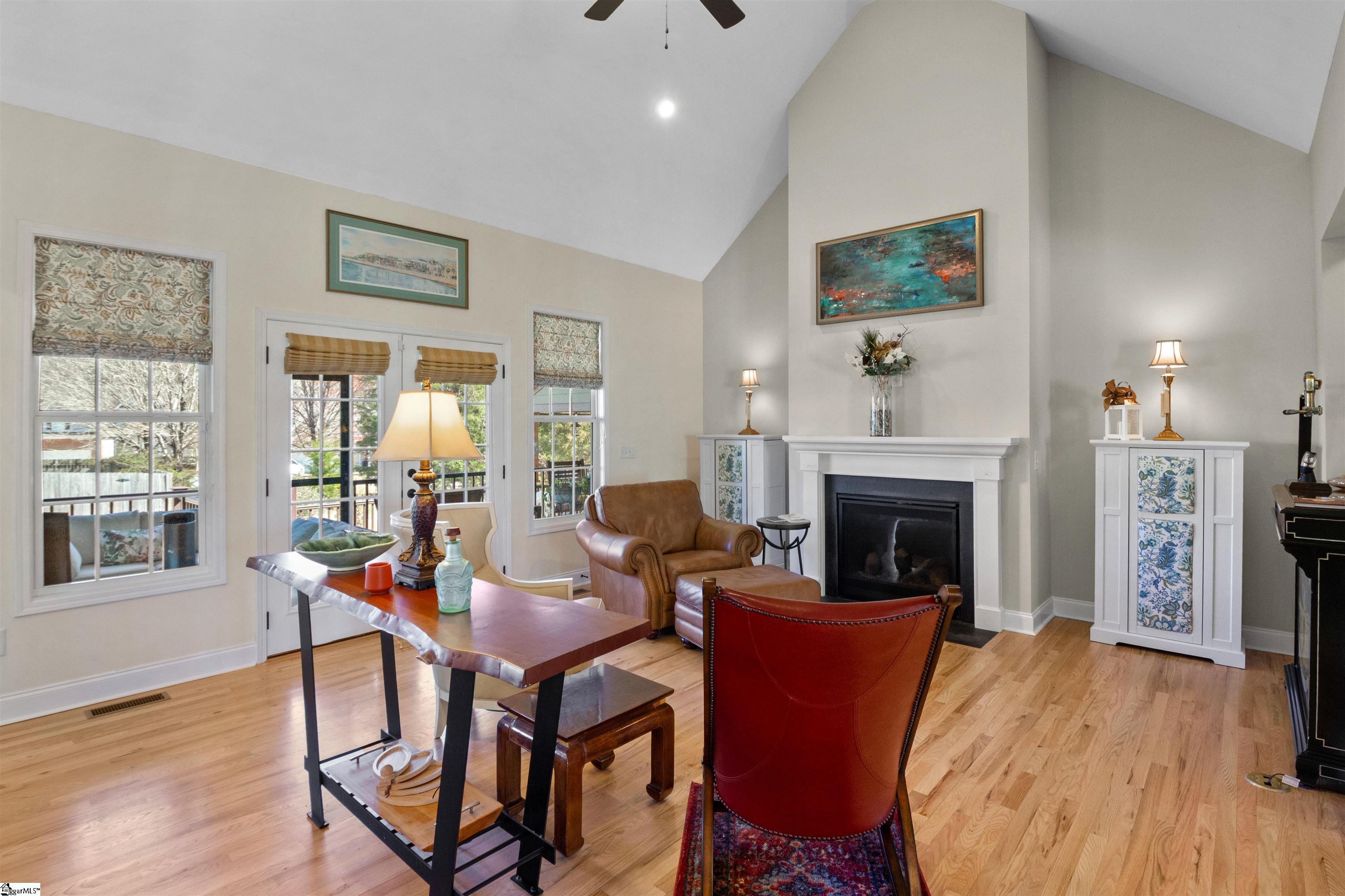 427 S Pendernale Drive