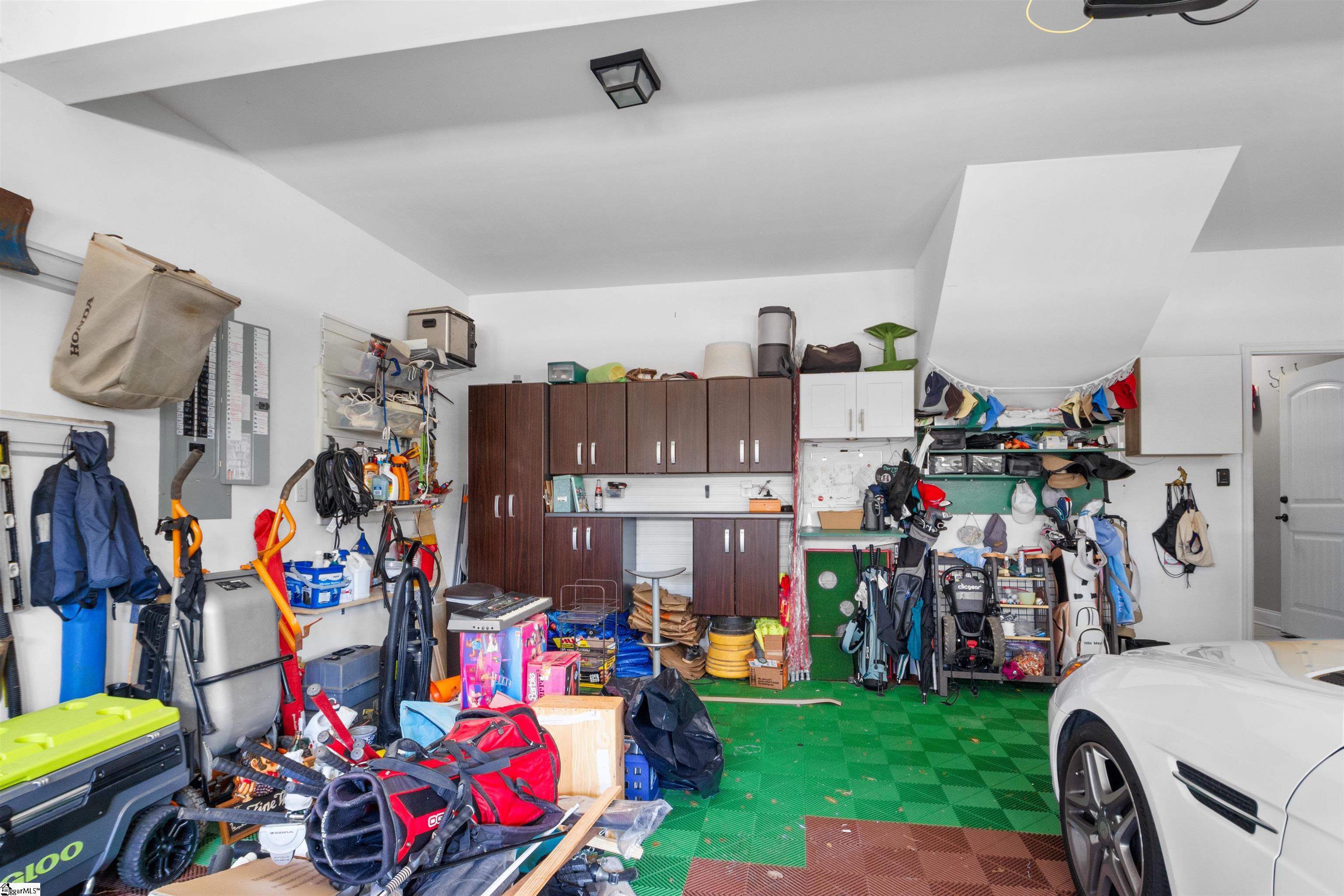 427 S Pendernale Drive