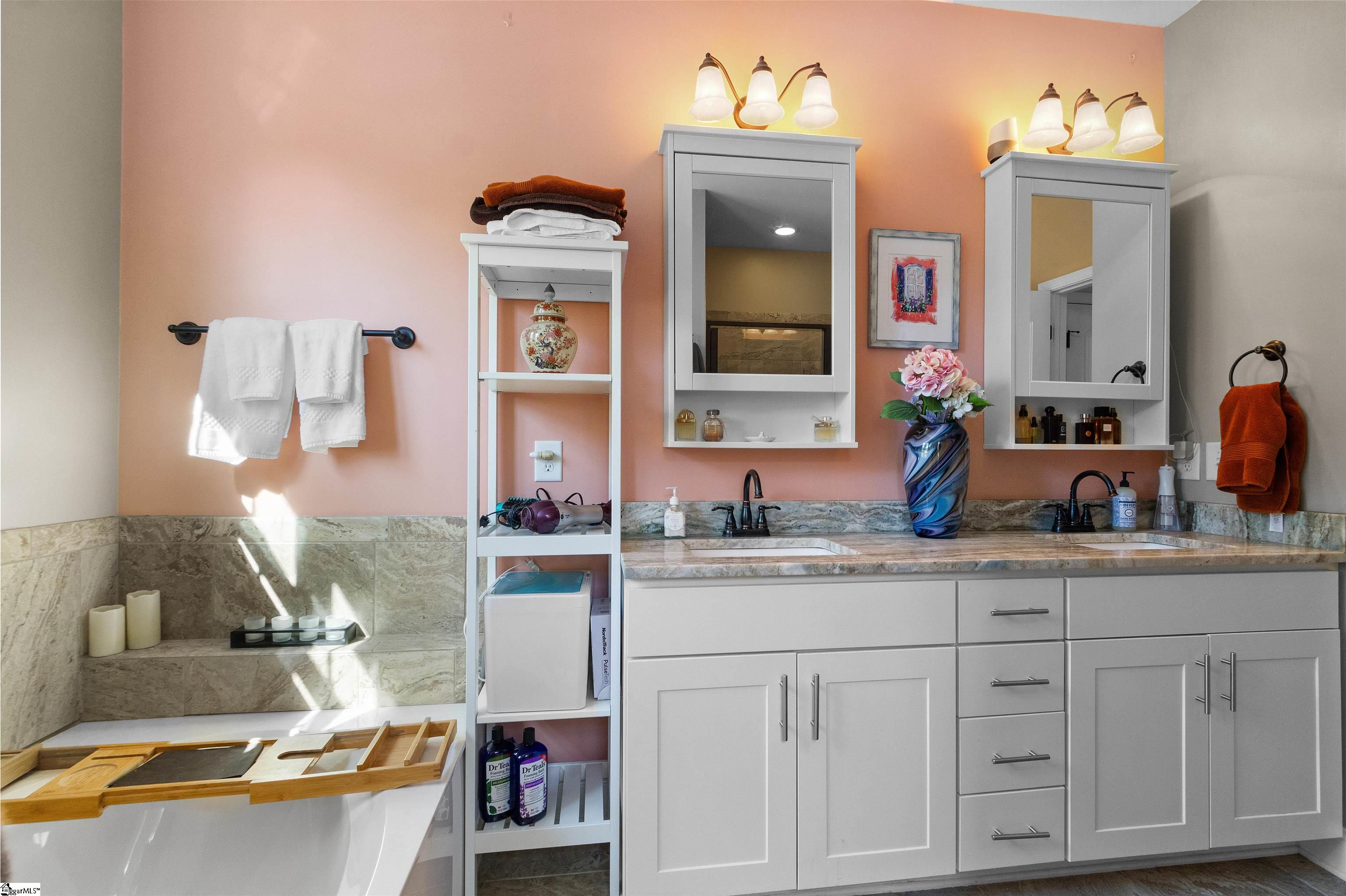 427 S Pendernale Drive