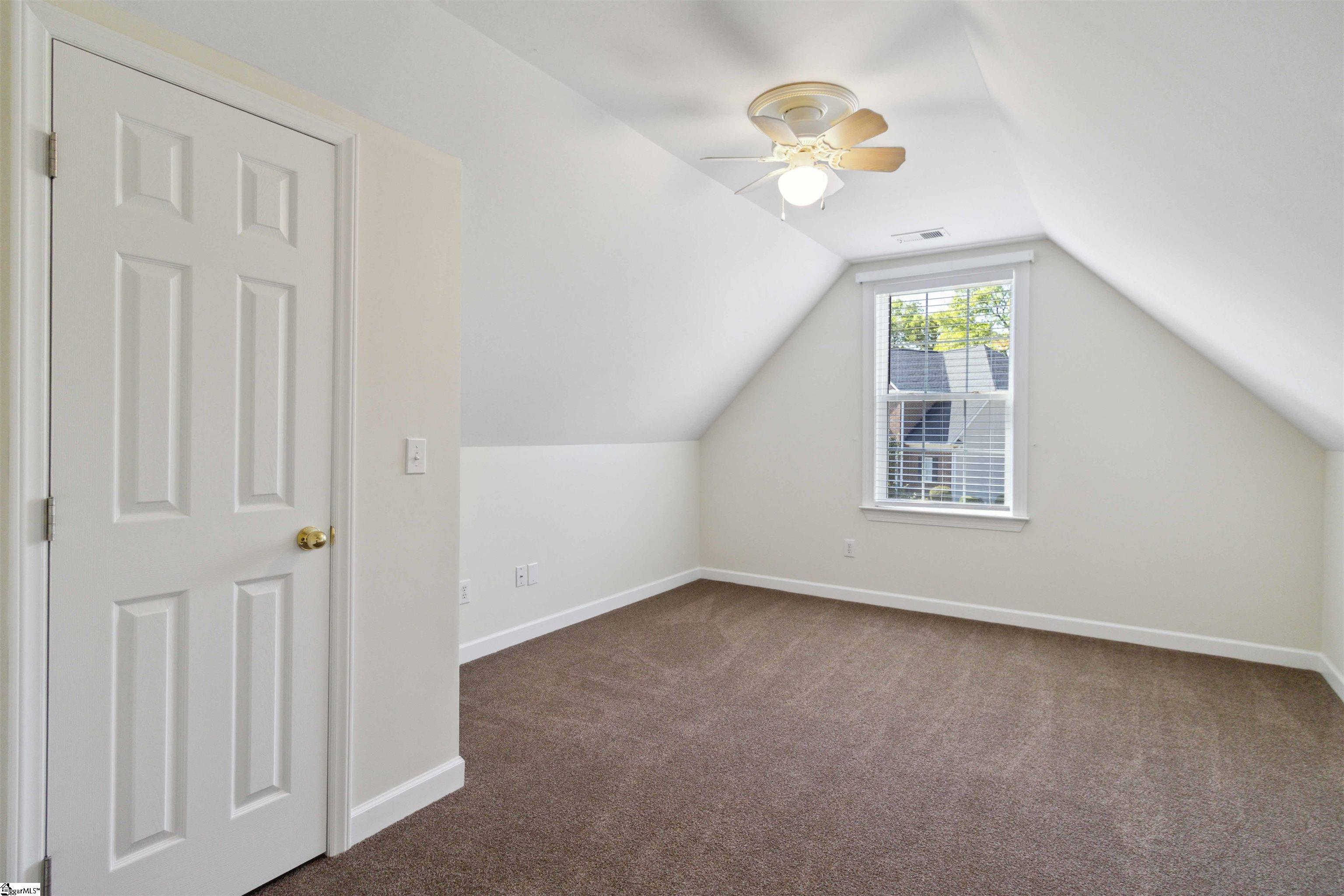 104 Netherland Lane