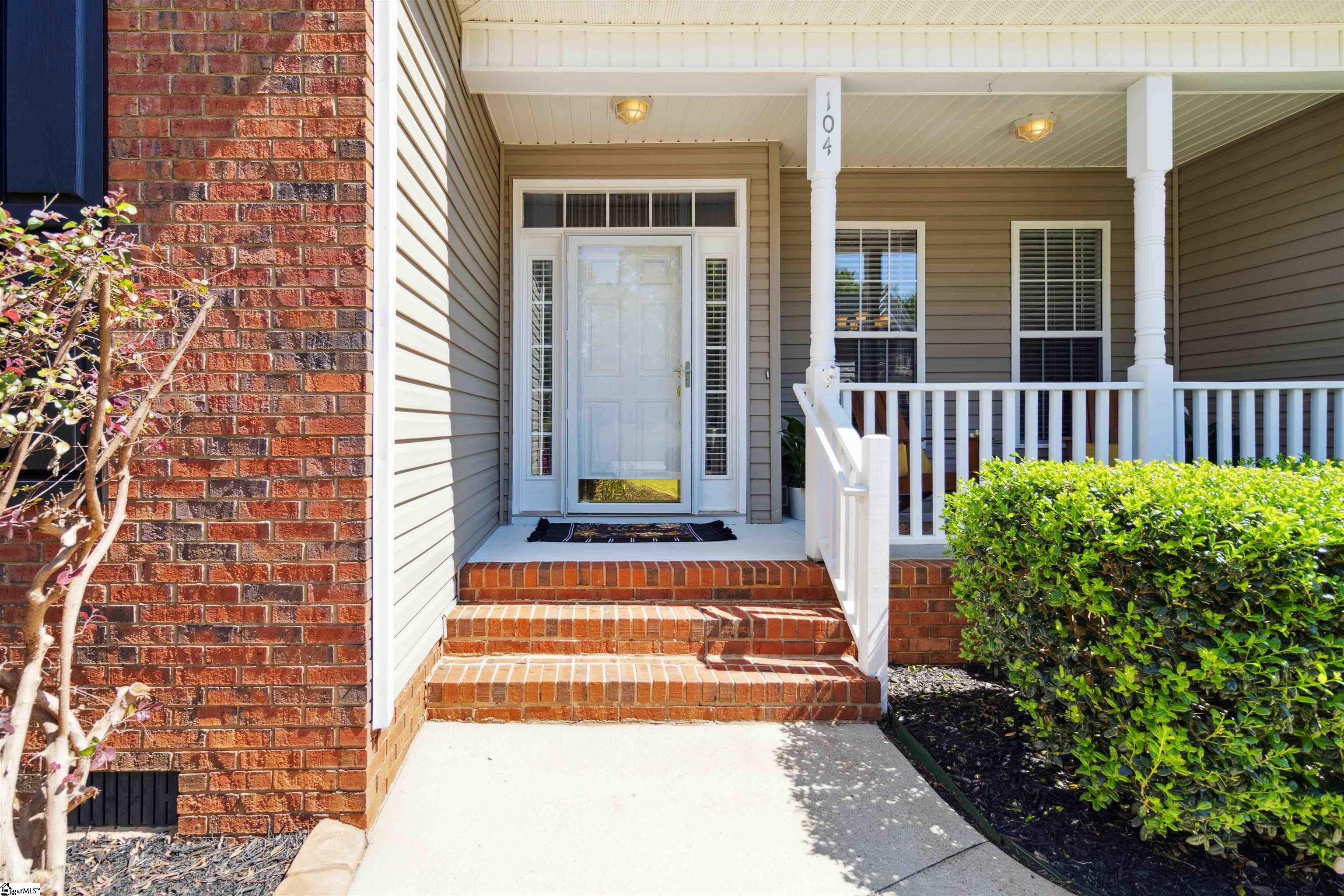 104 Netherland Lane