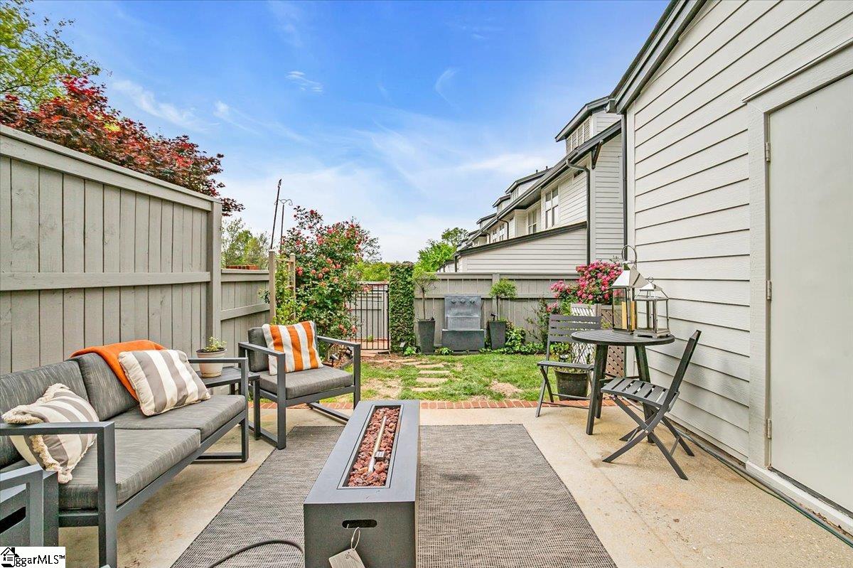 331 Arlington Avenue