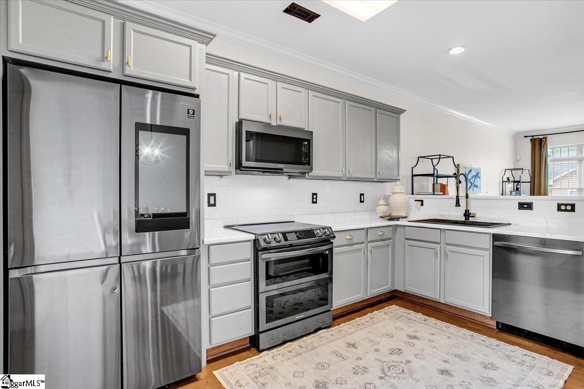331 Arlington Avenue