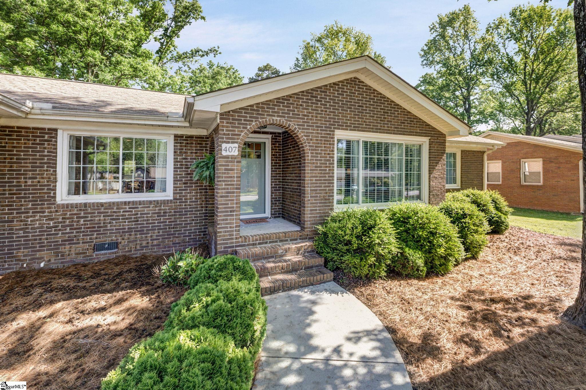 407 Aster Drive