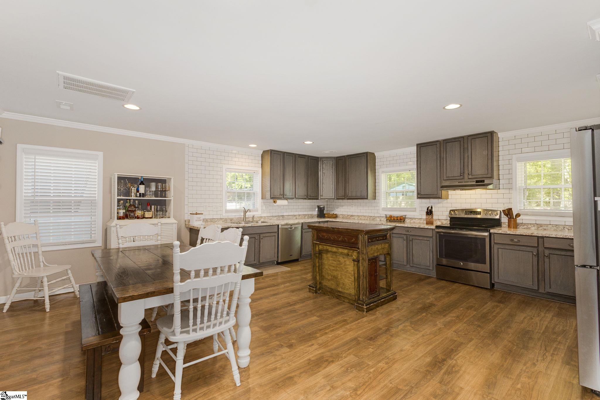 407 Aster Drive