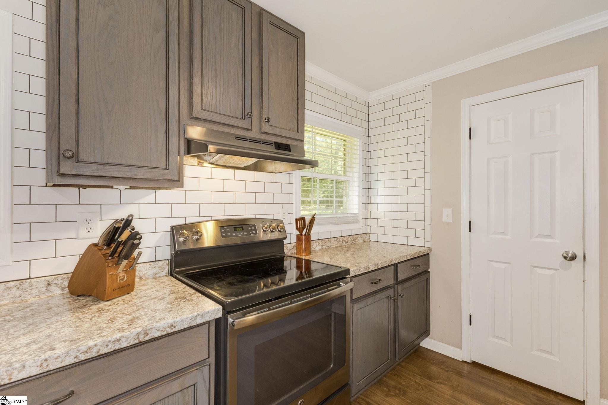 407 Aster Drive