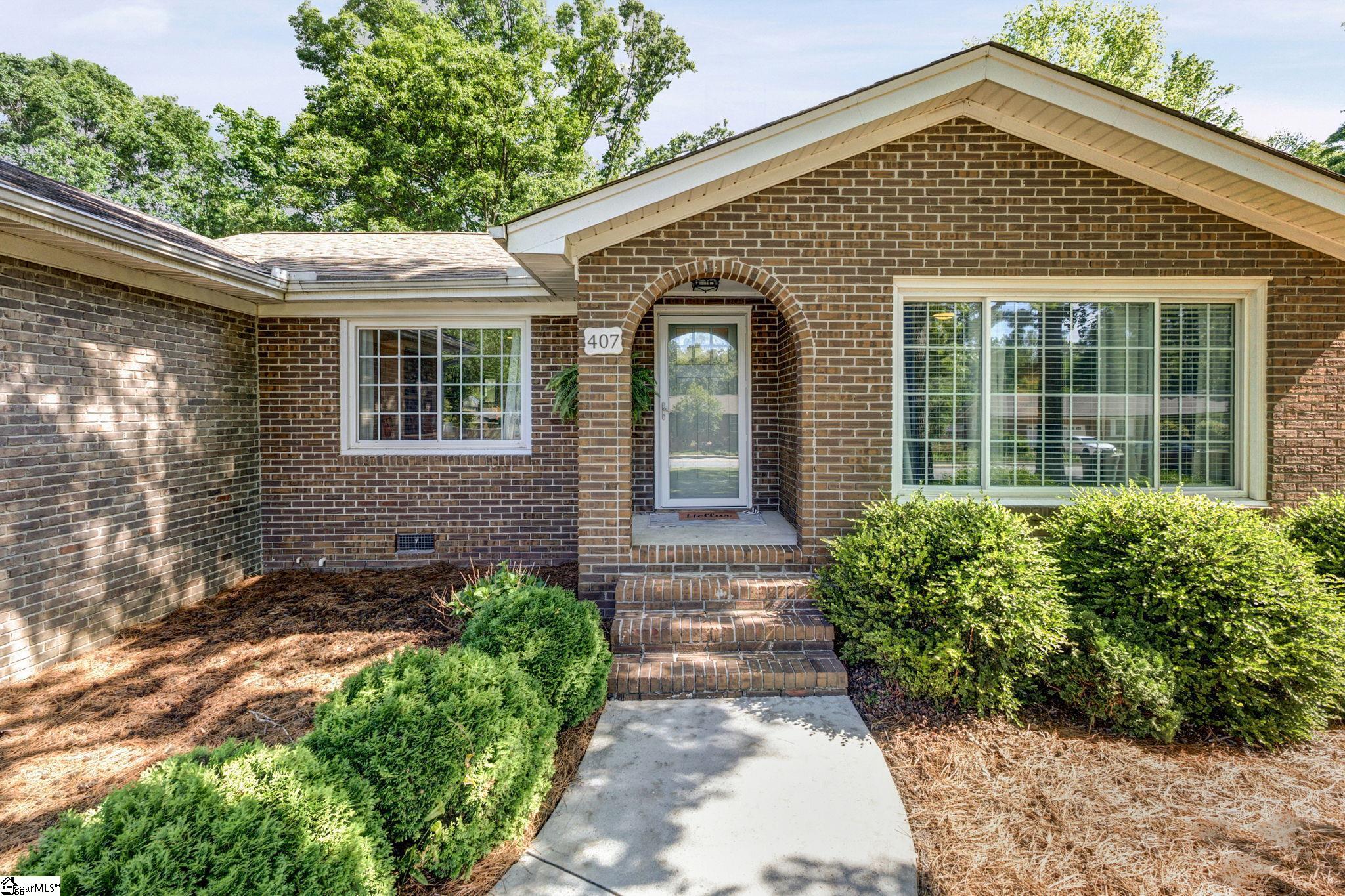 407 Aster Drive