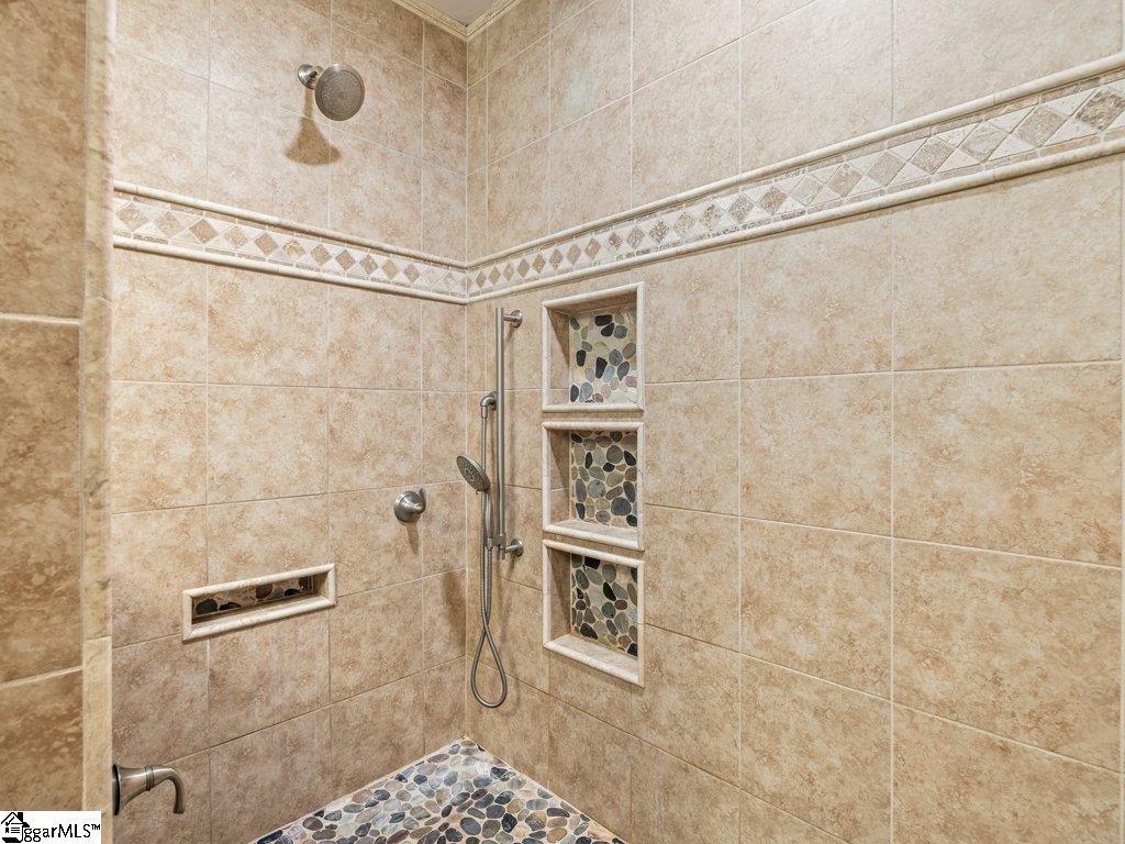 673 Diamond Ridge Way