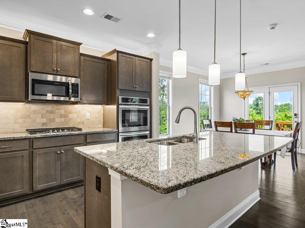 673 Diamond Ridge Way