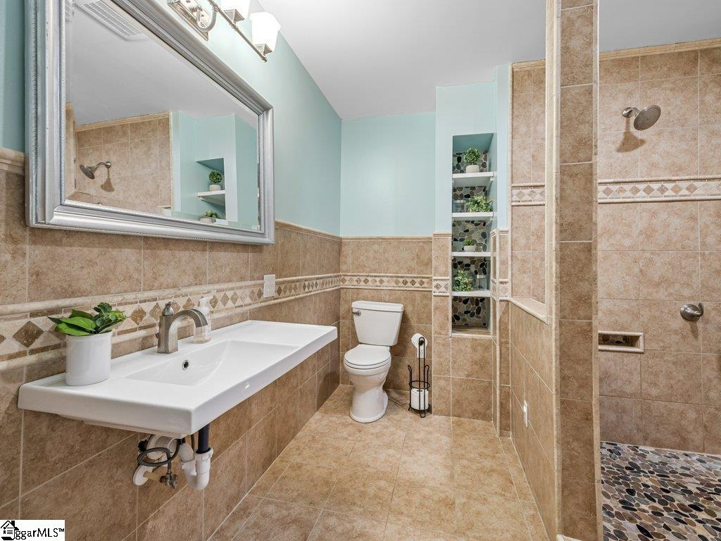 673 Diamond Ridge Way