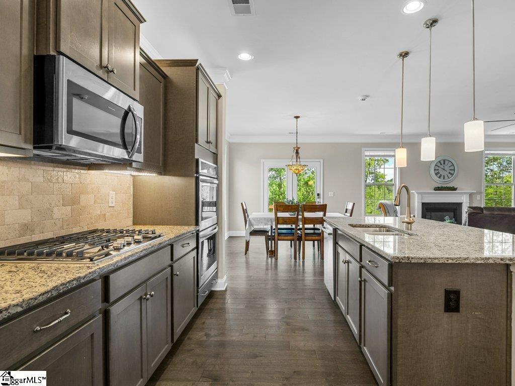 673 Diamond Ridge Way