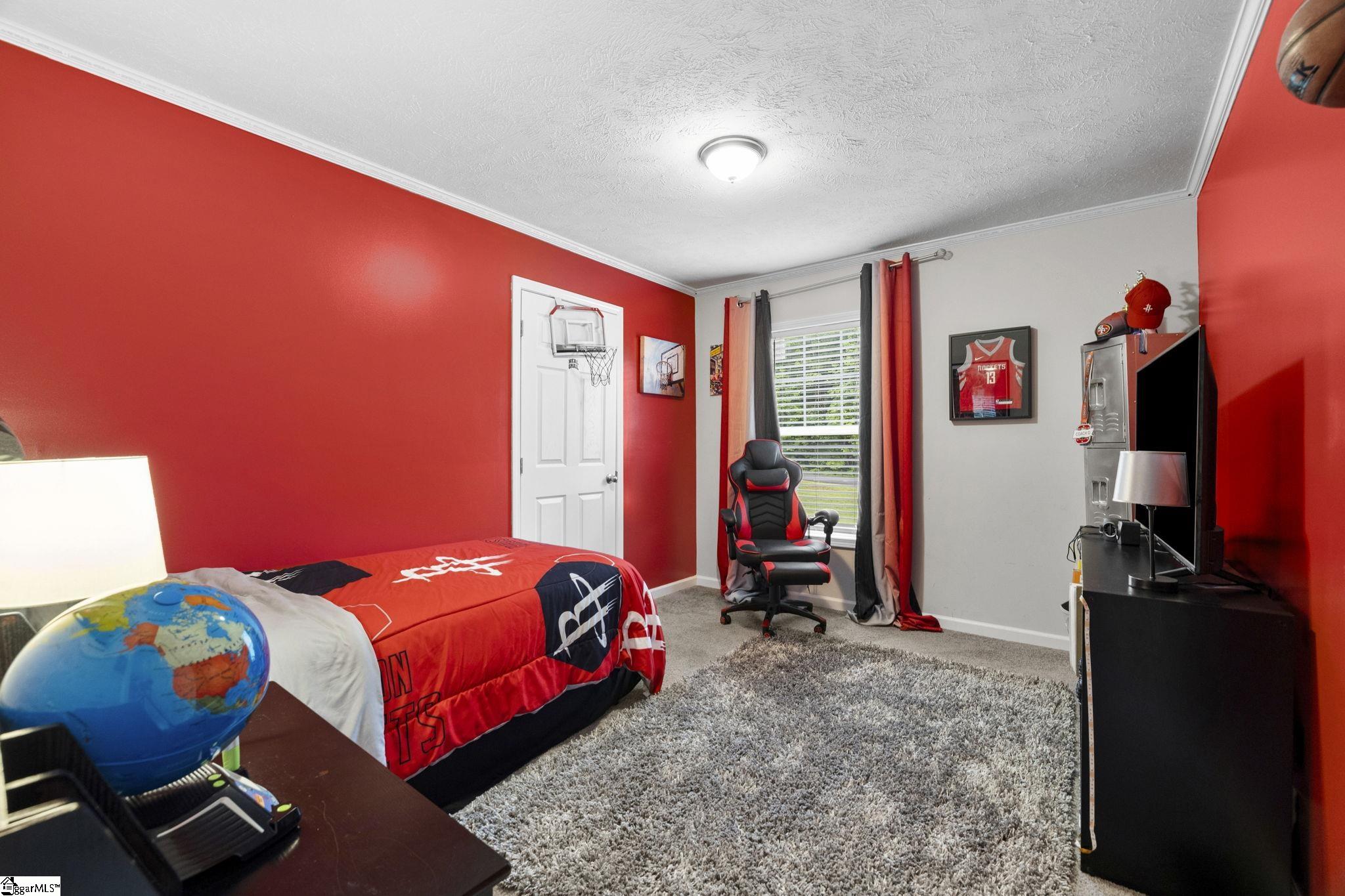 105 Penson Road