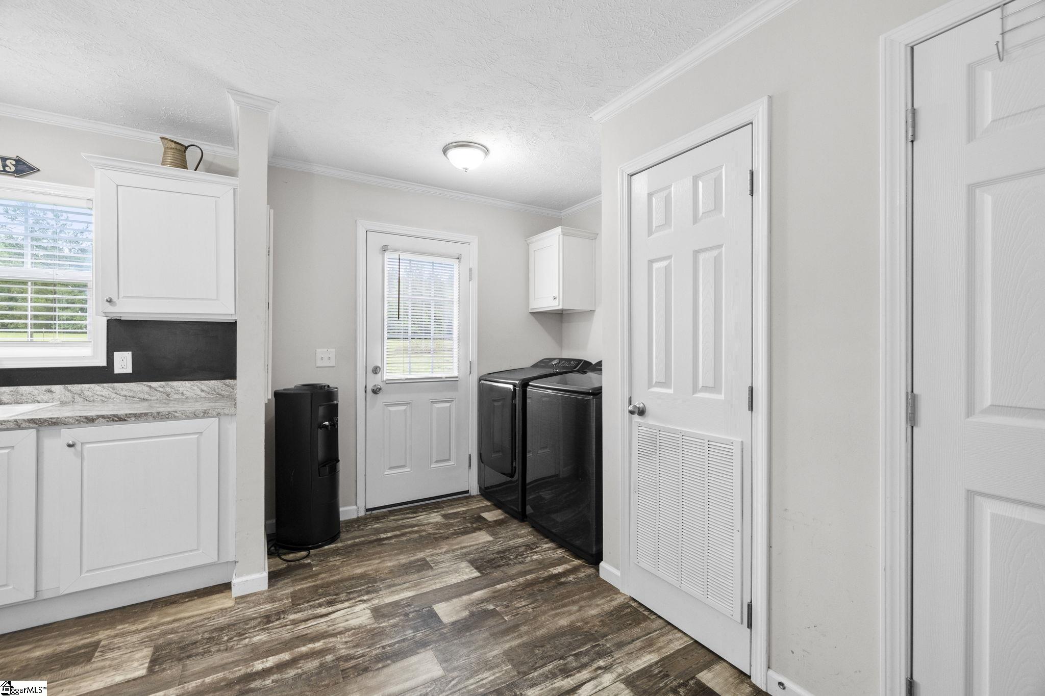 105 Penson Road