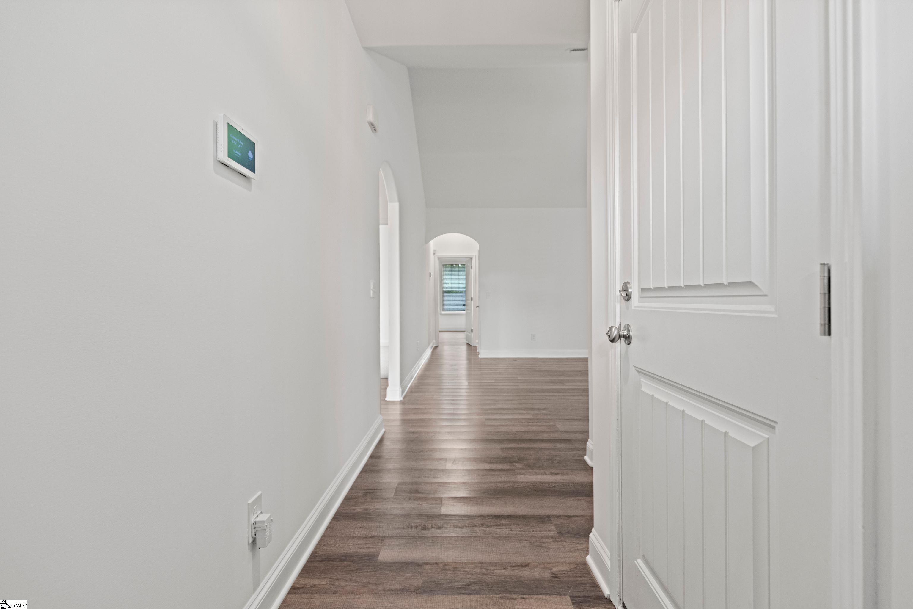 104 Forest Ride Way