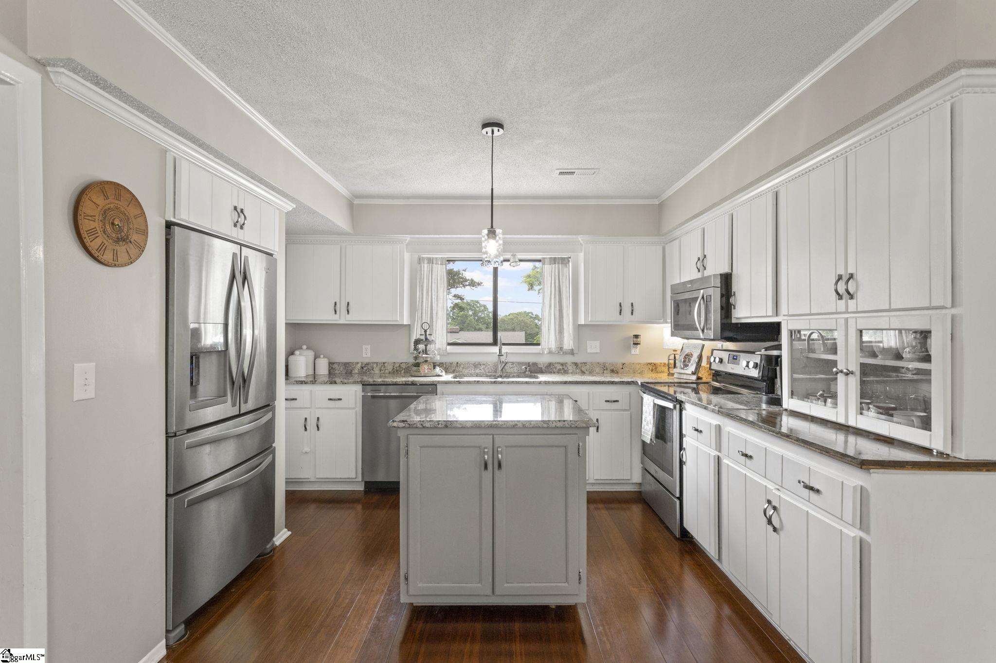 522 Reid School Road