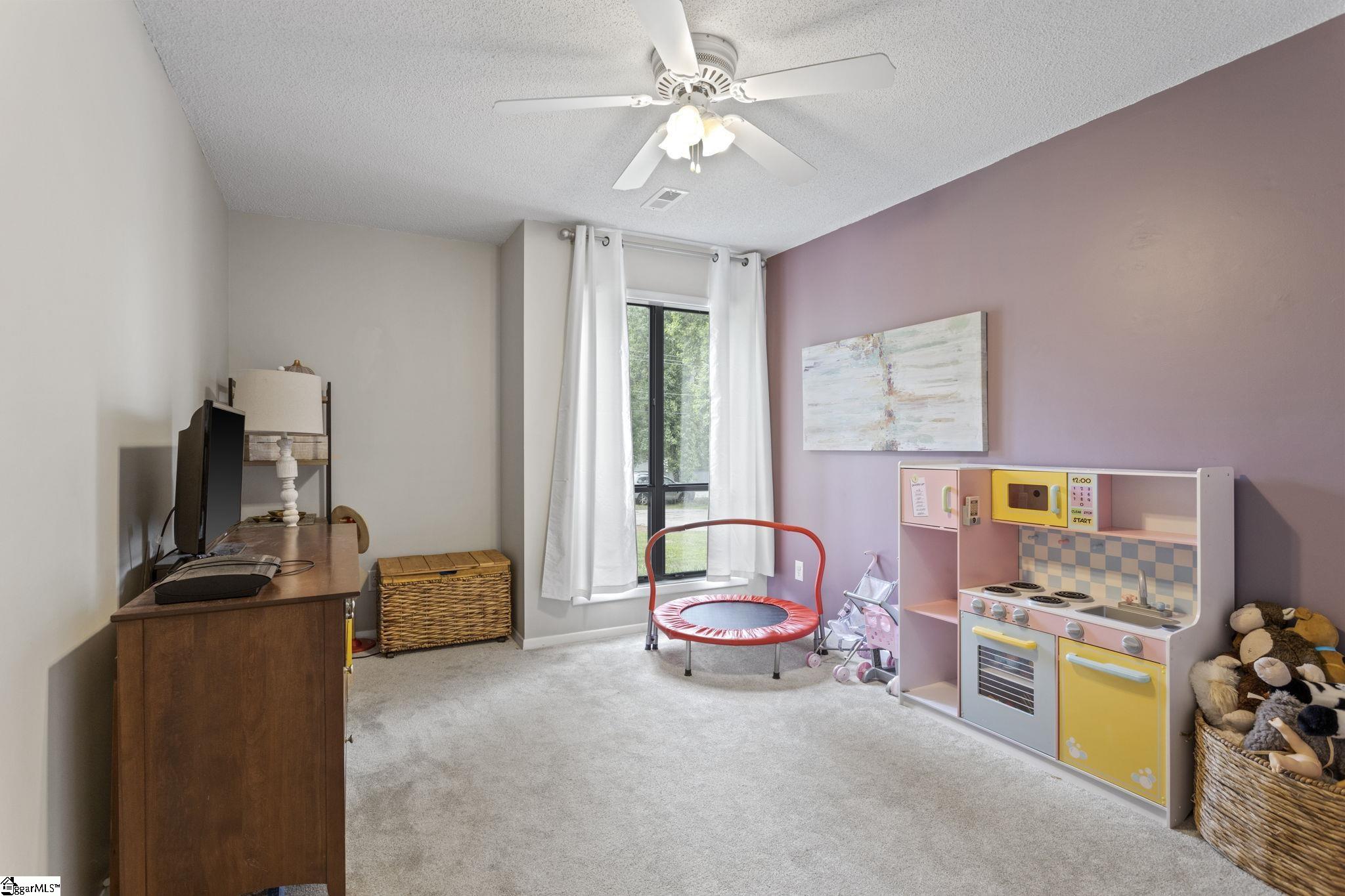 522 Reid School Road