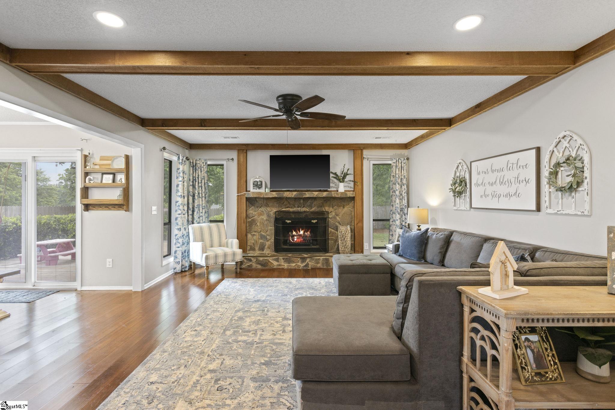 522 Reid School Road