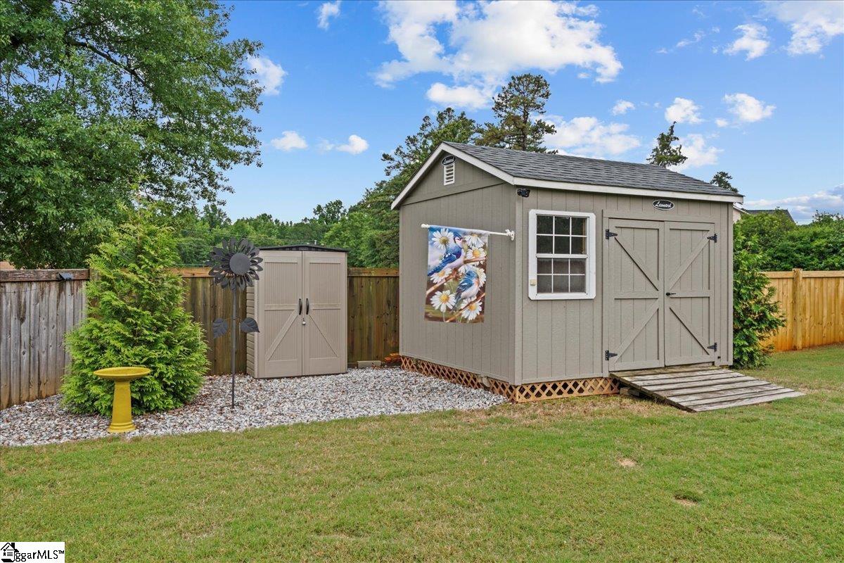 228 Holstein Court