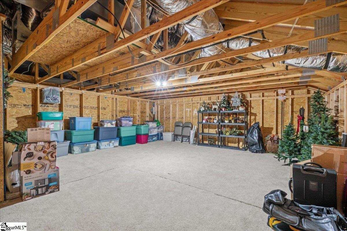 228 Holstein Court