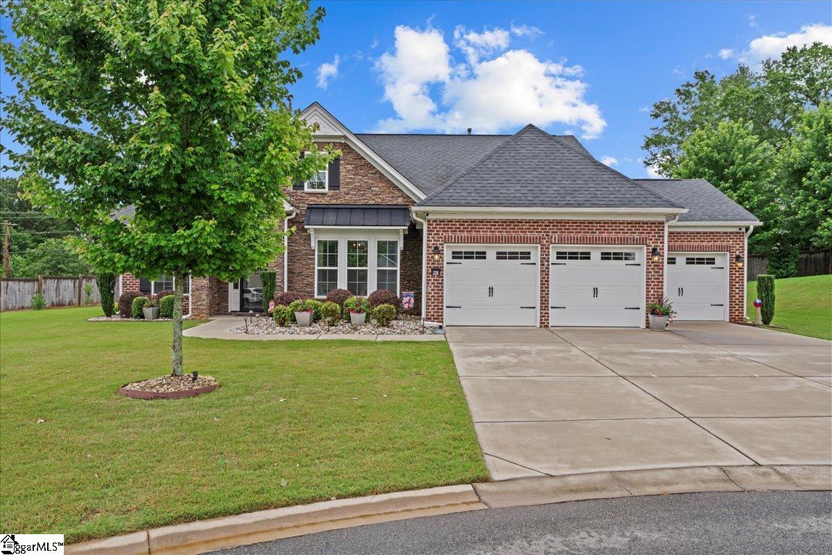 228 Holstein Court