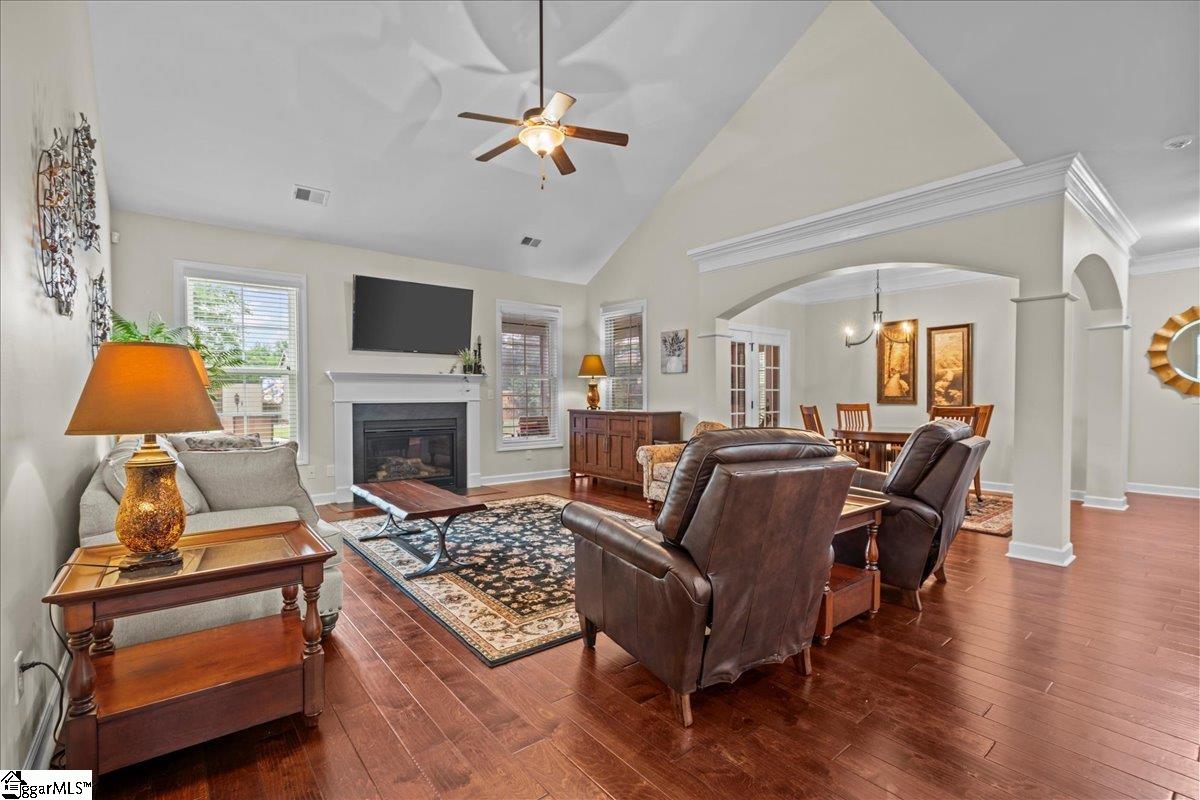 228 Holstein Court