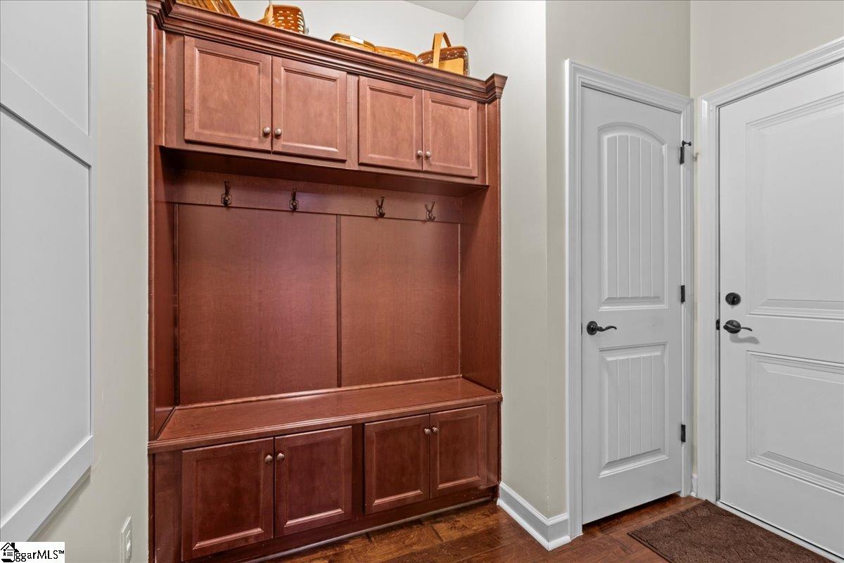 228 Holstein Court