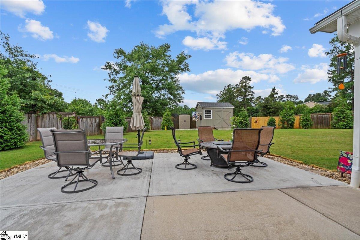 228 Holstein Court