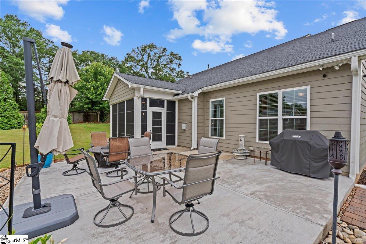 228 Holstein Court