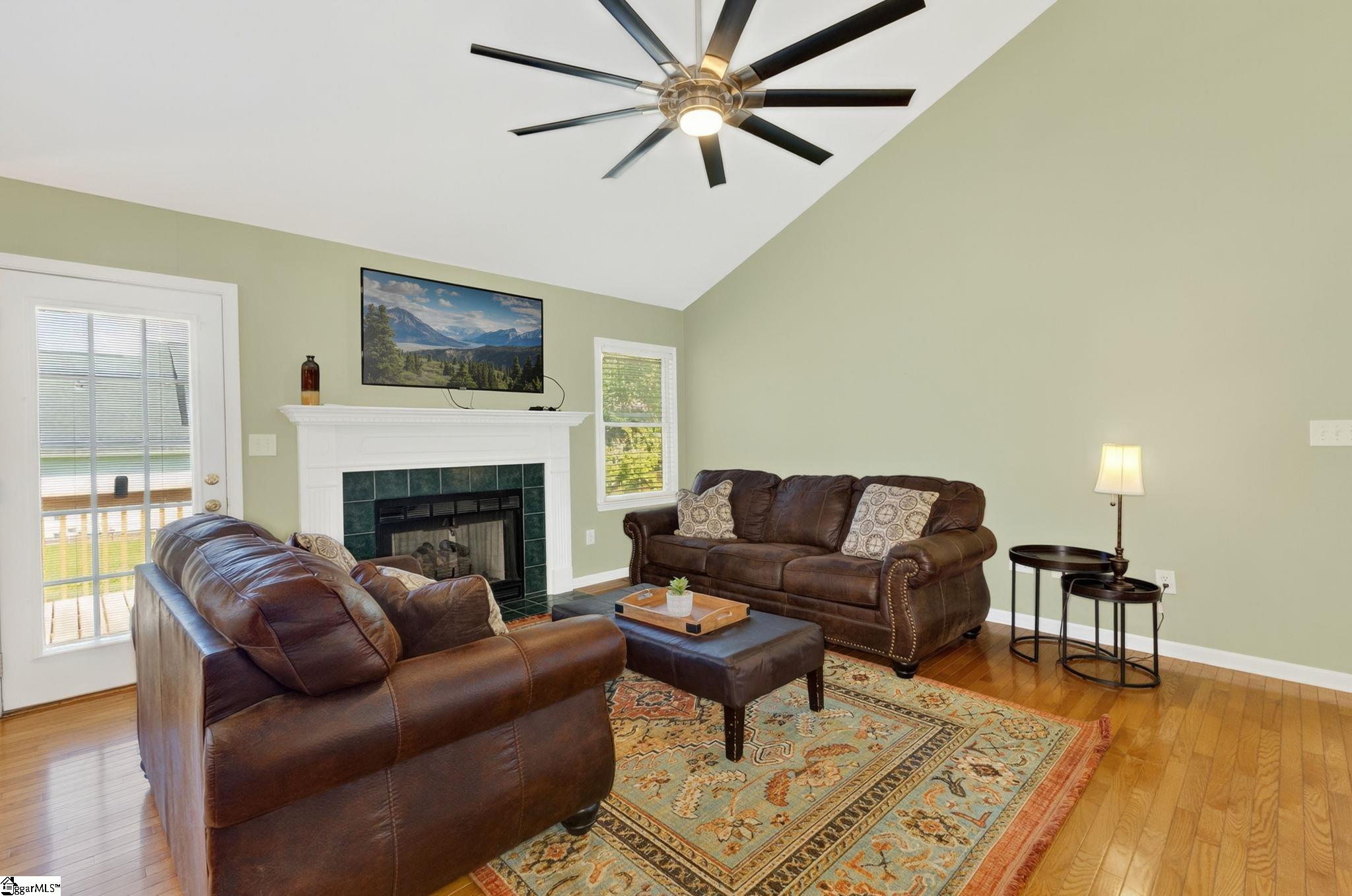 12 Fortson Way