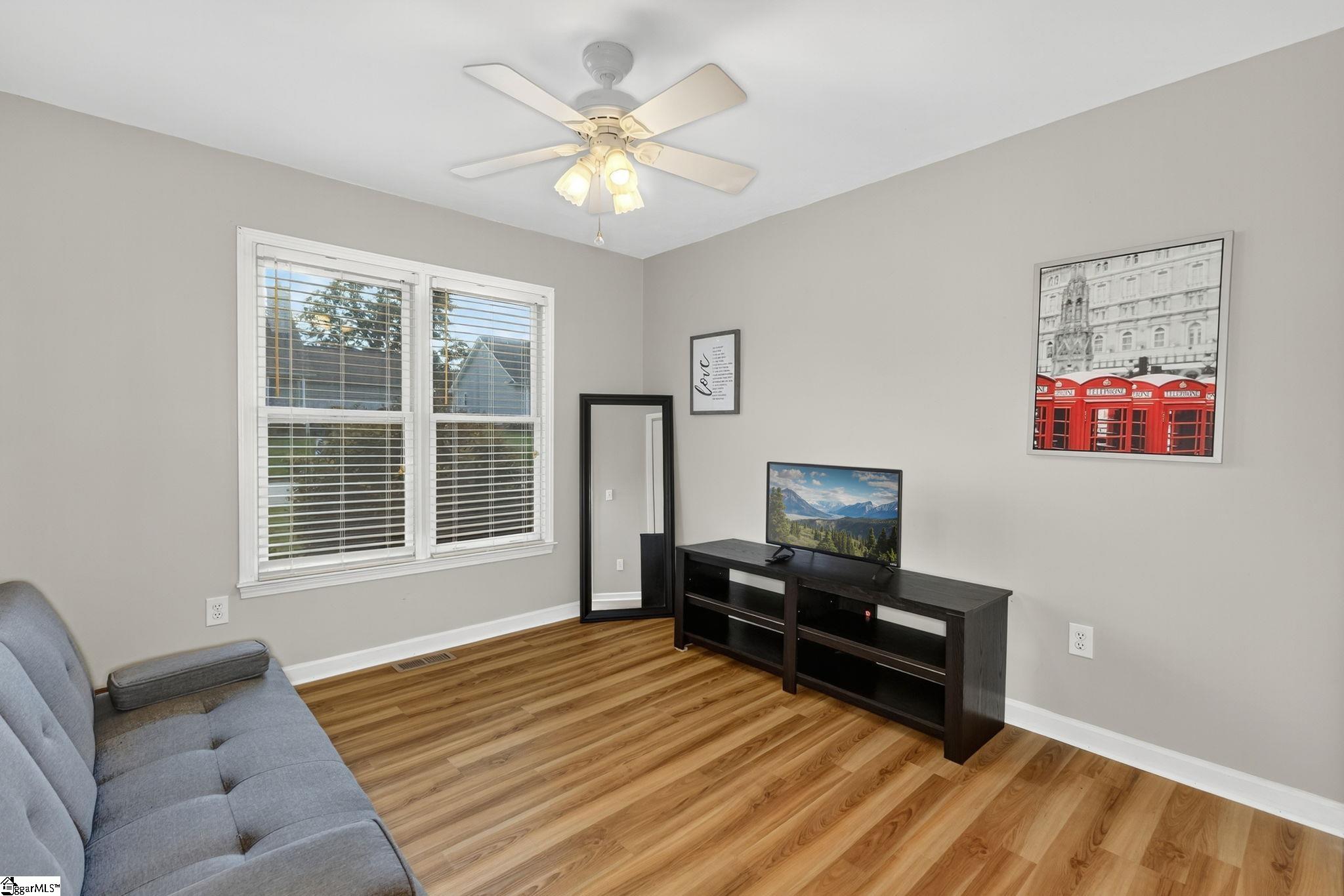12 Fortson Way