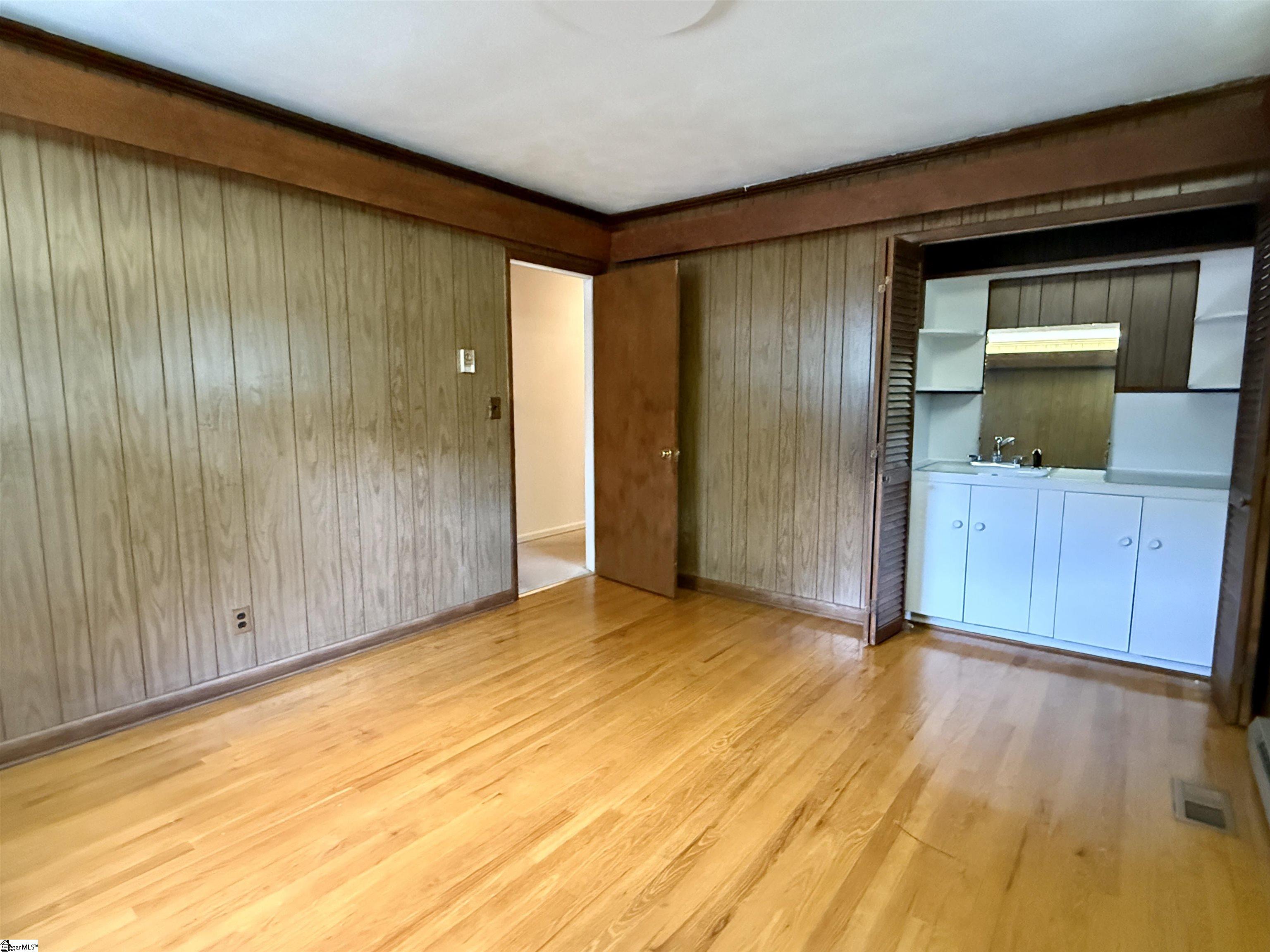 700 Tanglewood Drive