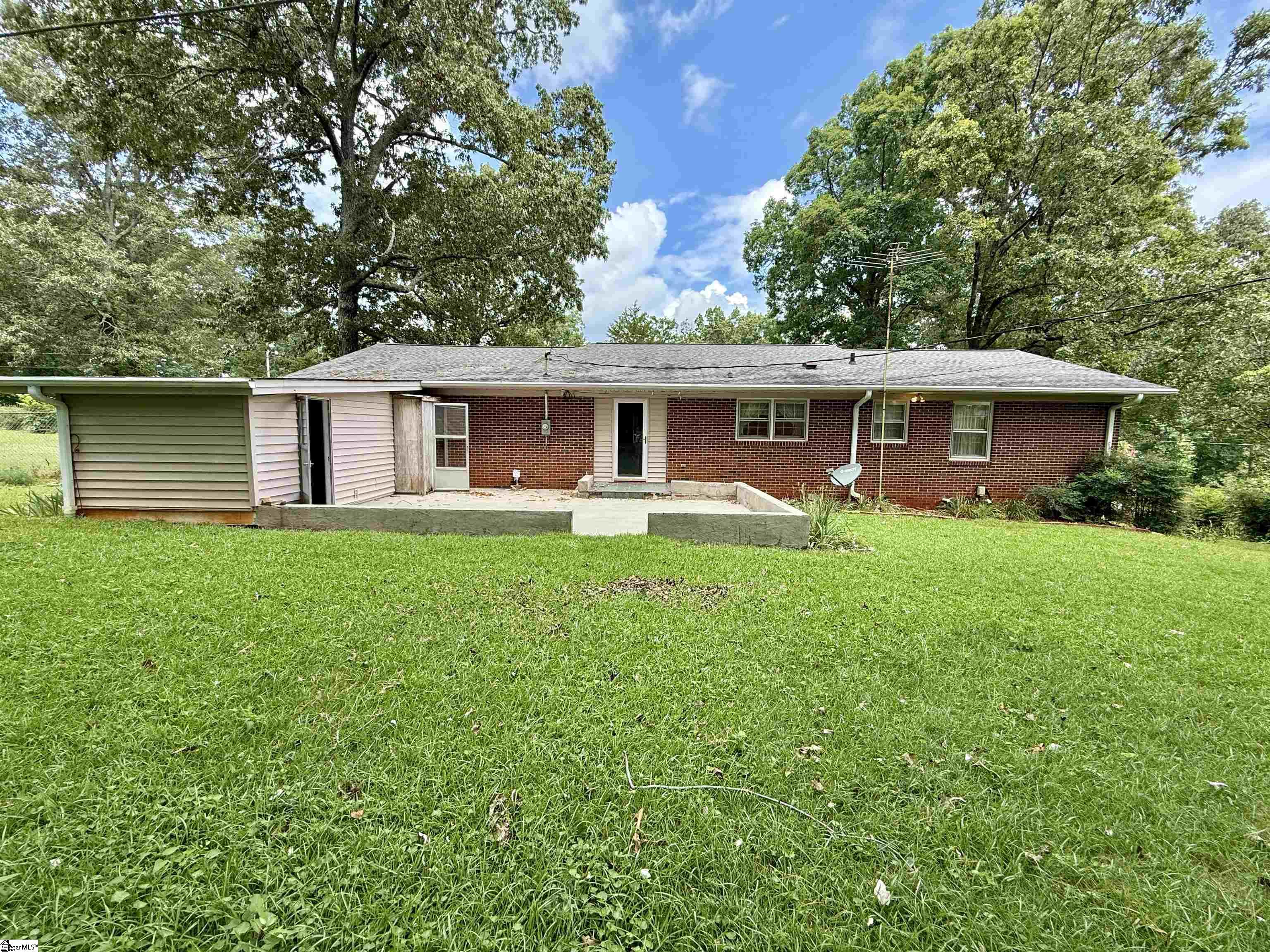 700 Tanglewood Drive