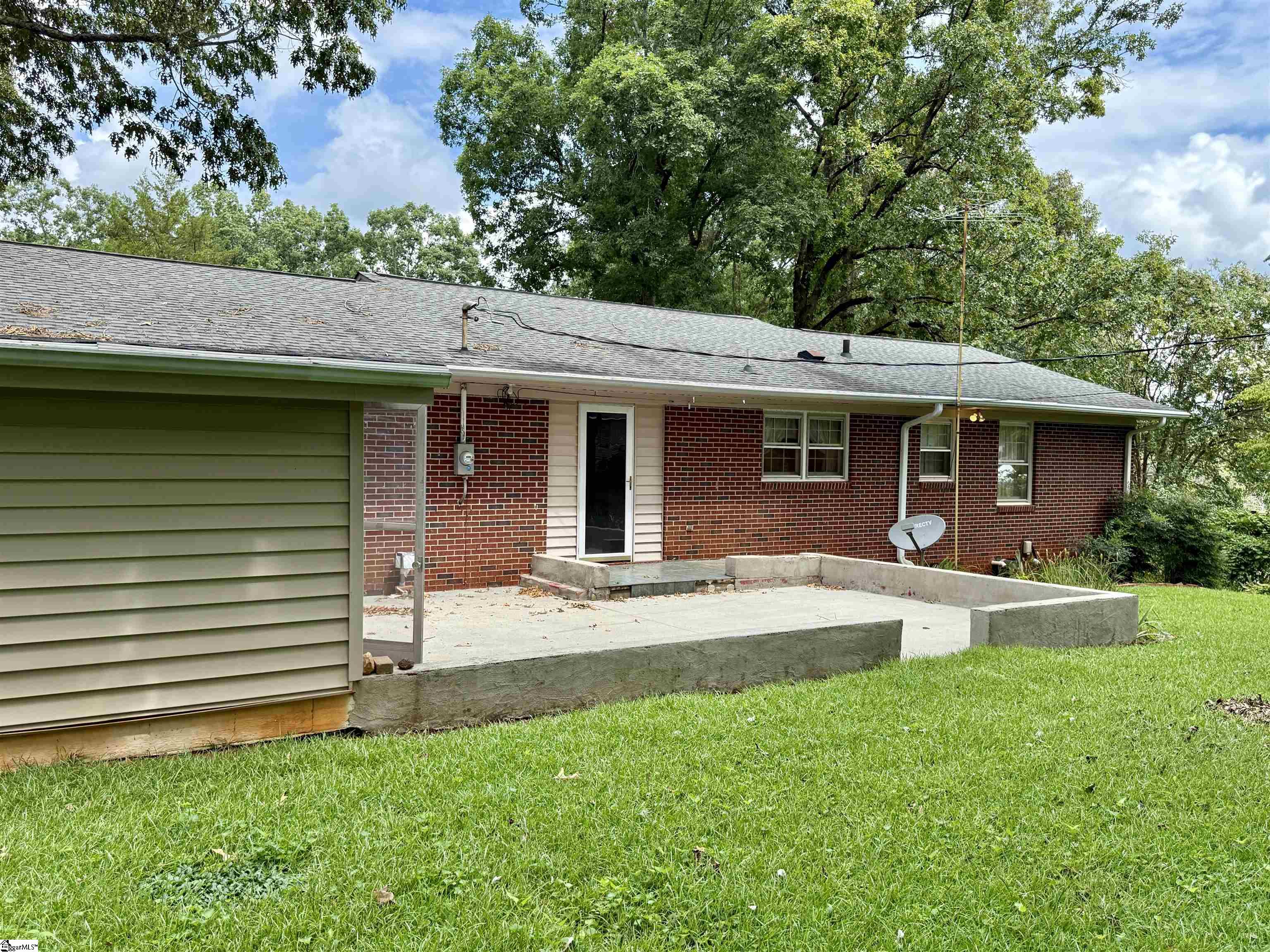 700 Tanglewood Drive