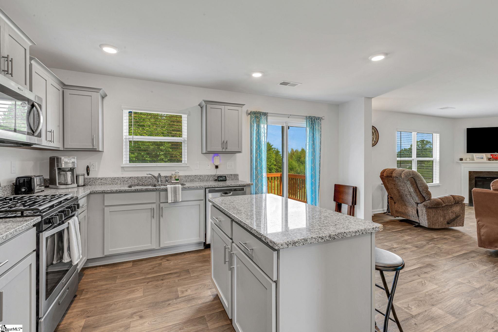 1095 Summerlin Trail