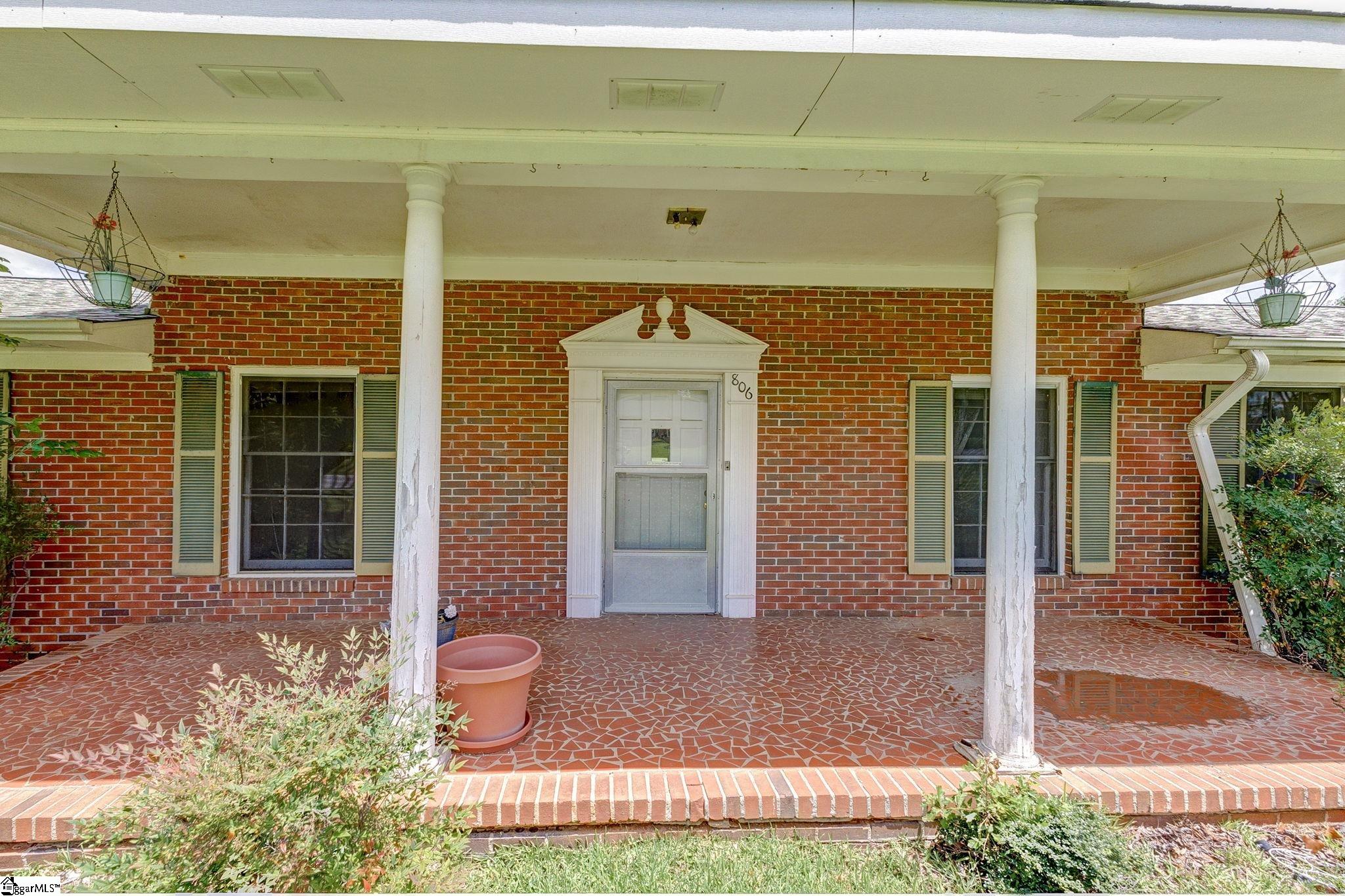 806 Chick Springs Road