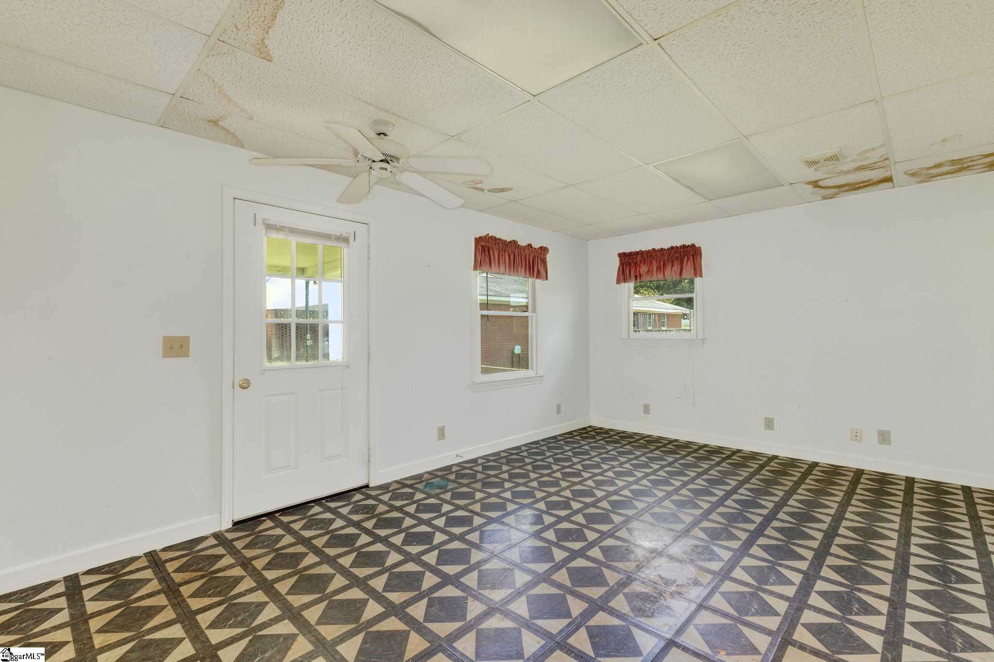 806 Chick Springs Road
