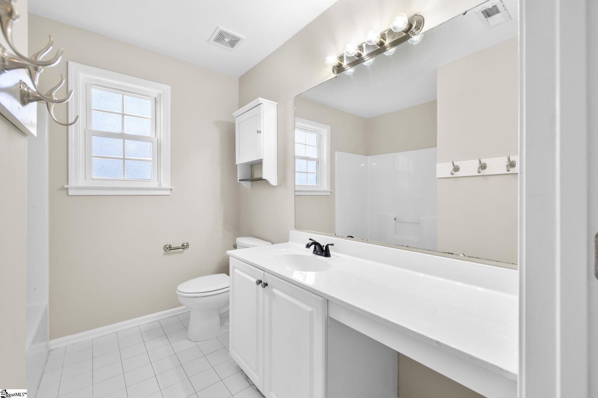 101 Woodruff Lake Way