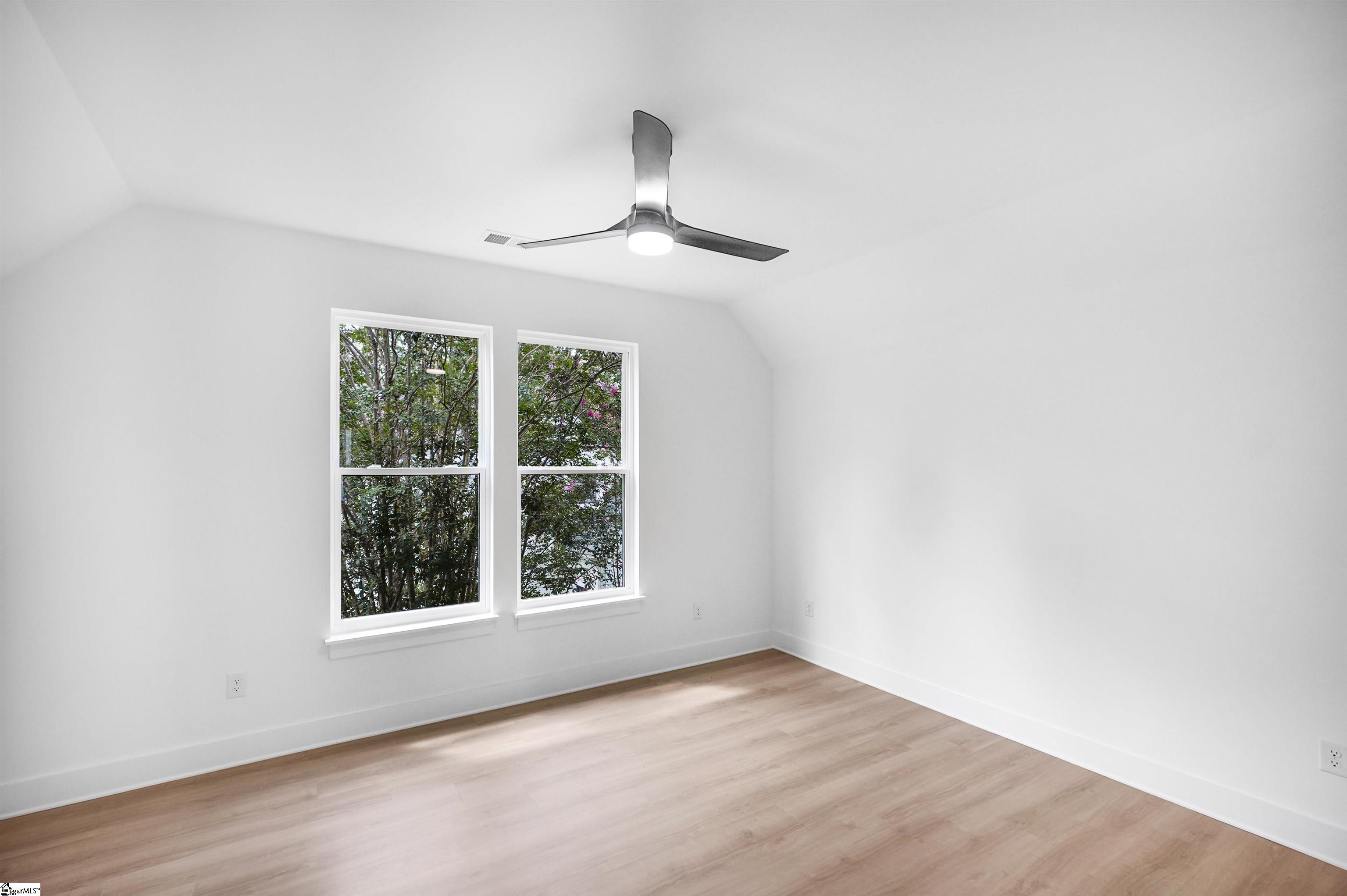 19 Beck Avenue