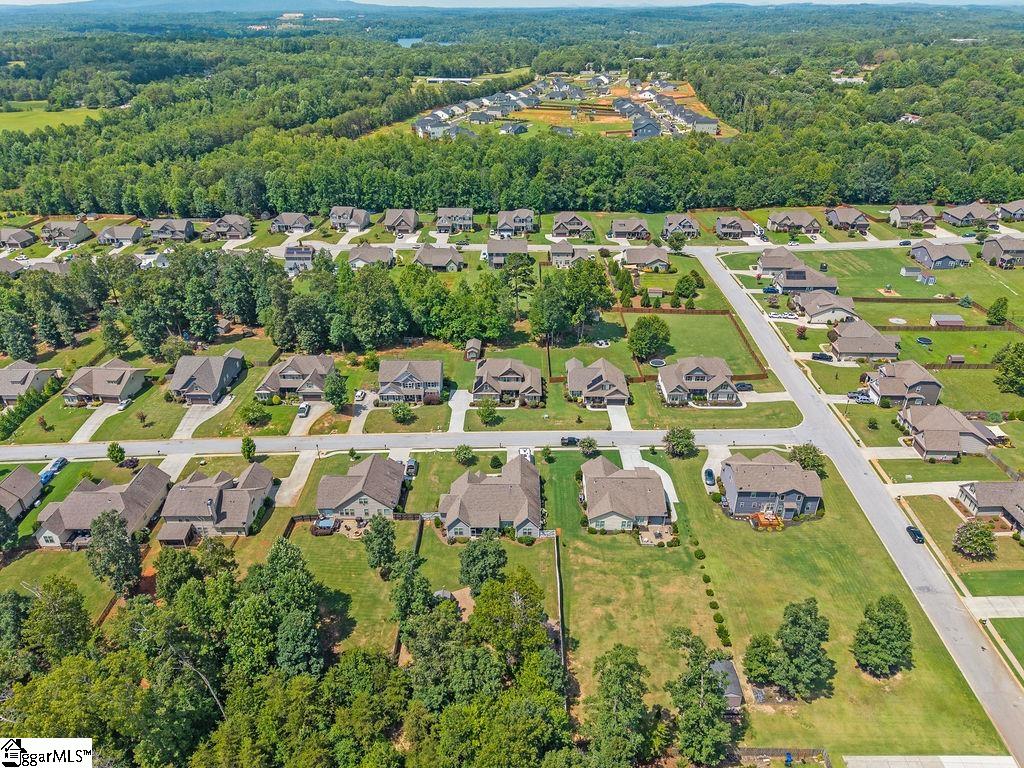 10 Meadowgold Lane