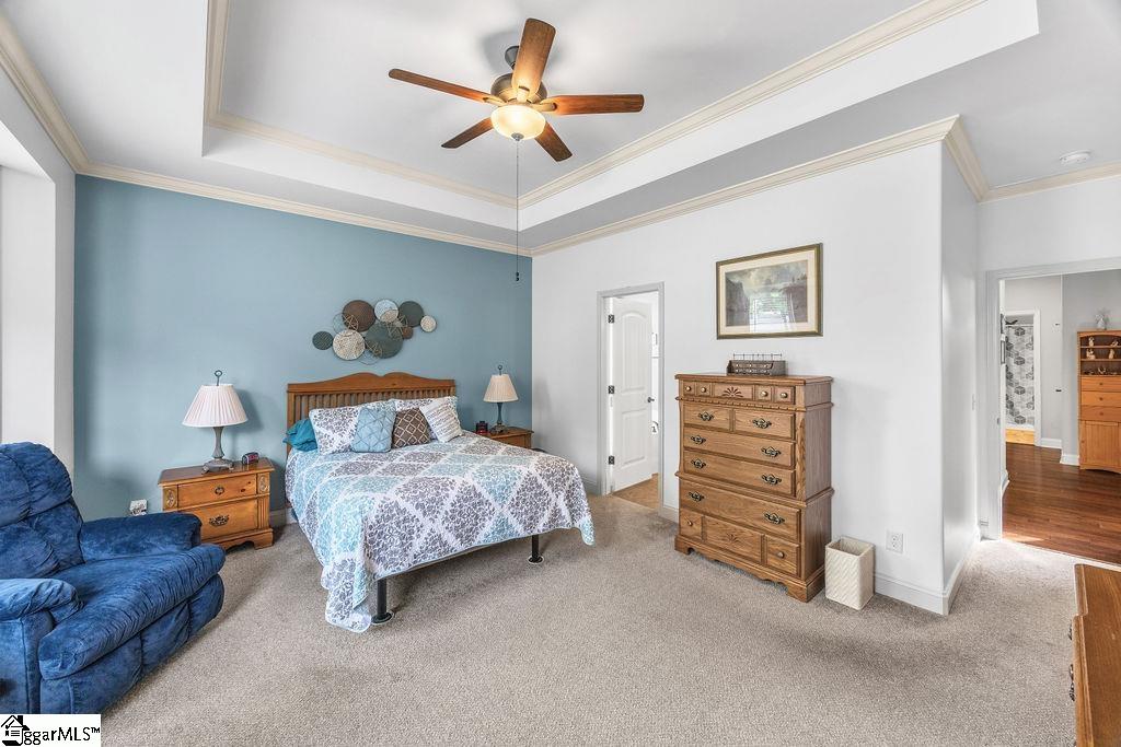 10 Meadowgold Lane