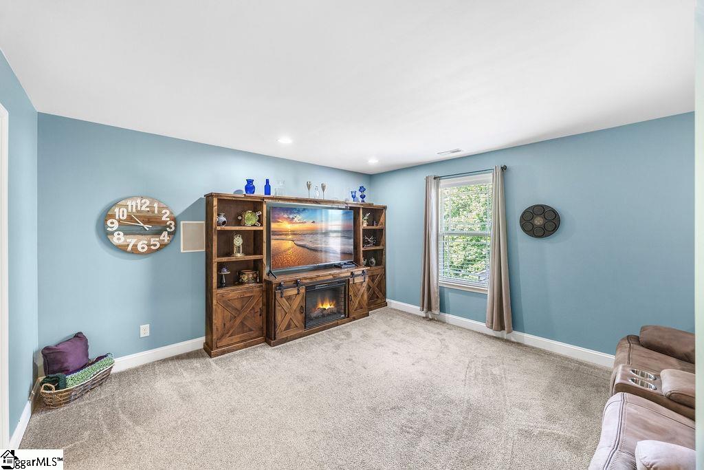 10 Meadowgold Lane