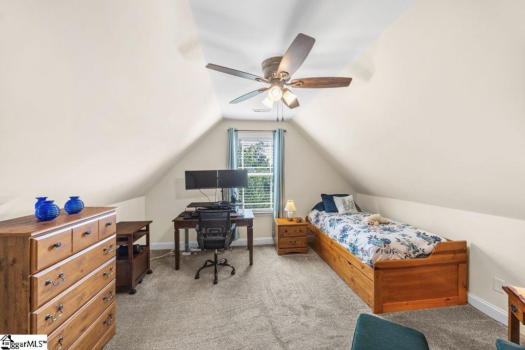 10 Meadowgold Lane