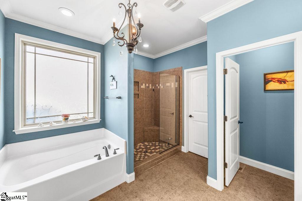 10 Meadowgold Lane