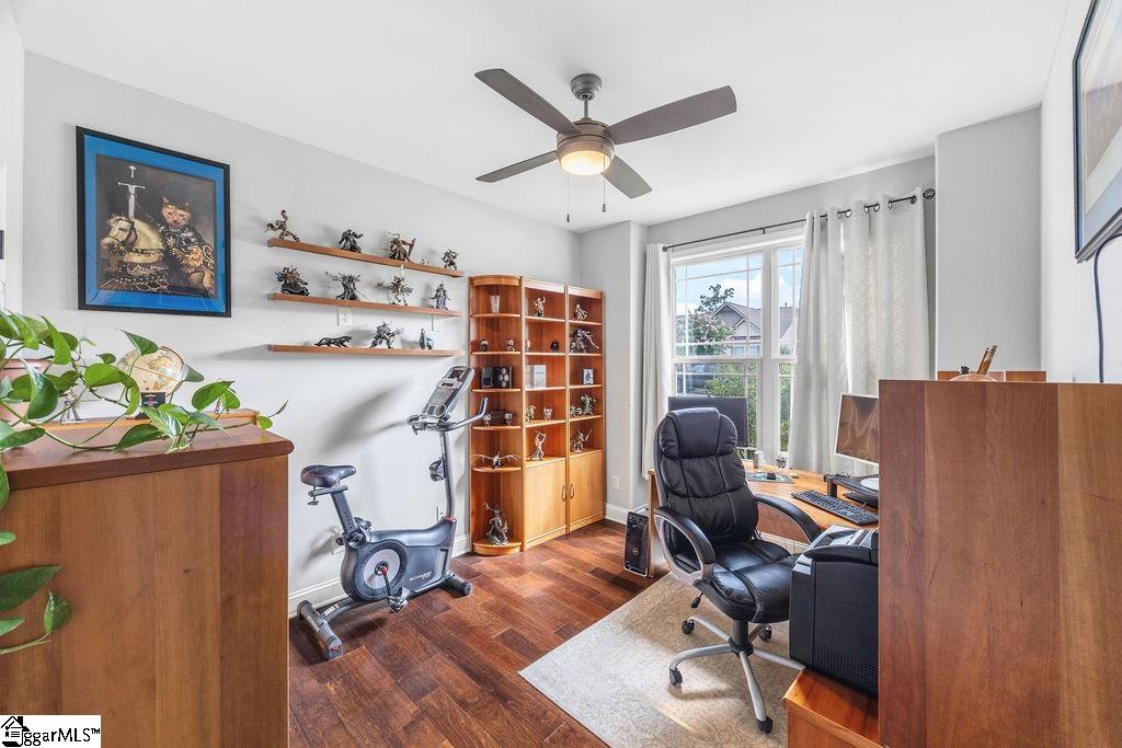 10 Meadowgold Lane