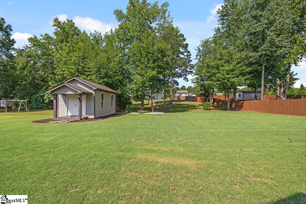 10 Meadowgold Lane