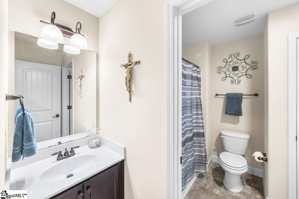 10 Meadowgold Lane