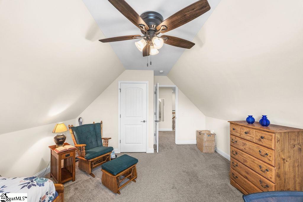 10 Meadowgold Lane