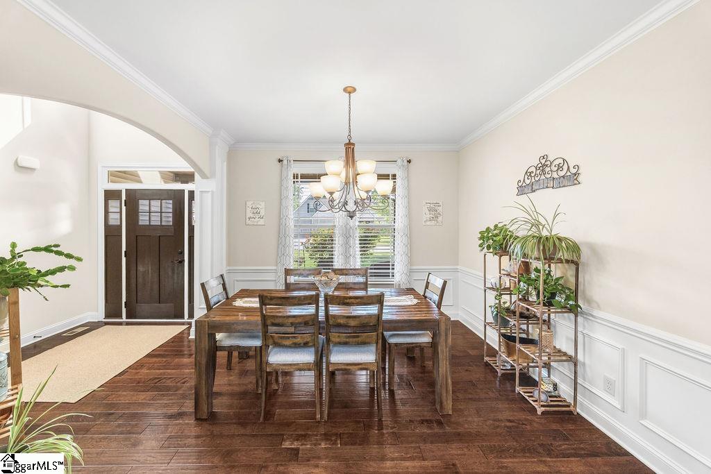 10 Meadowgold Lane