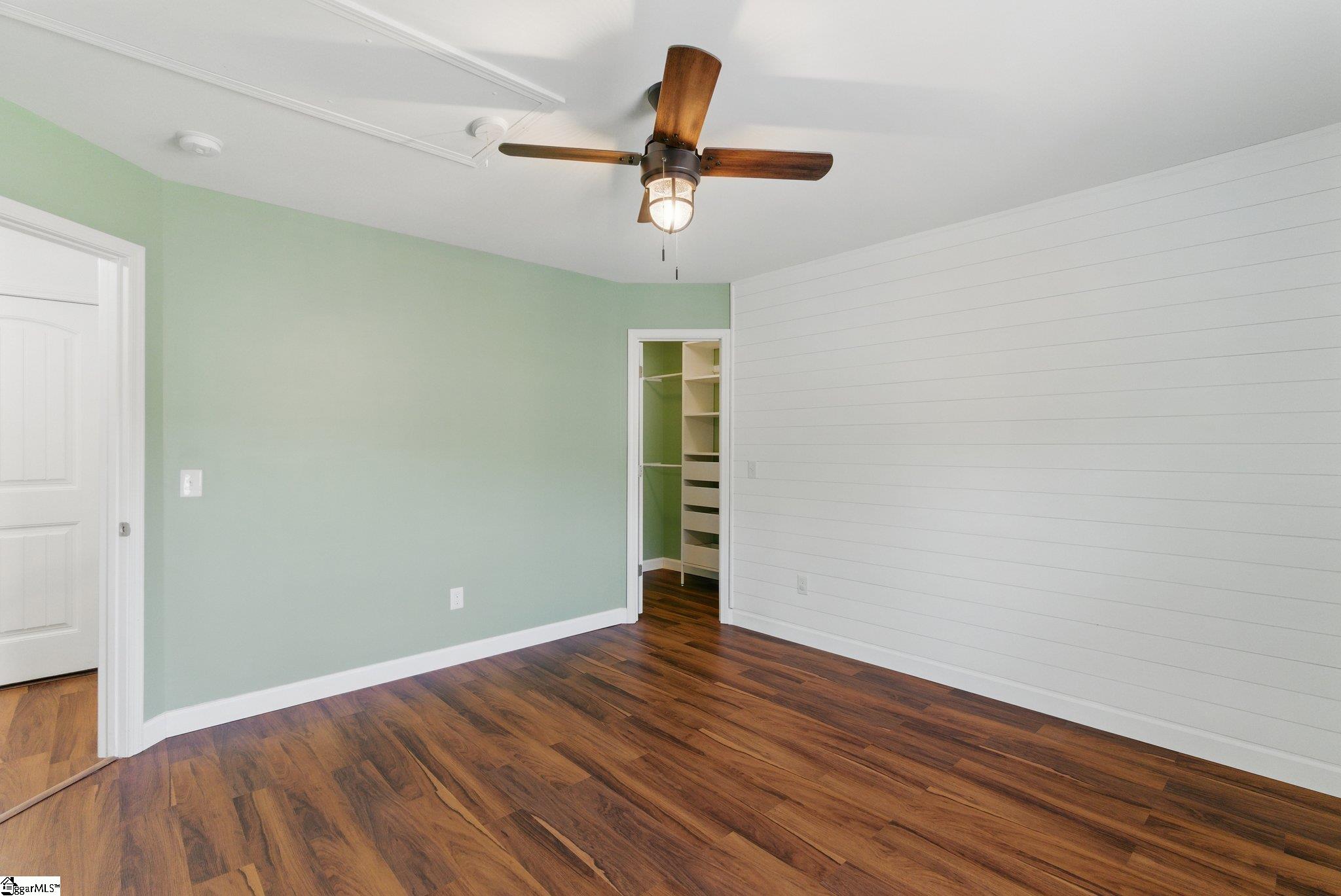 300 Blue Heron Circle